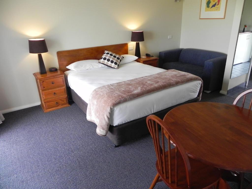 Hotel Moore Park 4*